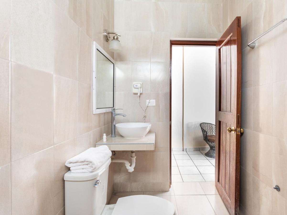 Hotel Costa Azul Четумал Екстериор снимка